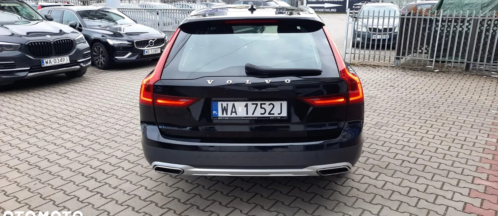 Volvo V90 Cross Country cena 139000 przebieg: 70900, rok produkcji 2020 z Babimost małe 172